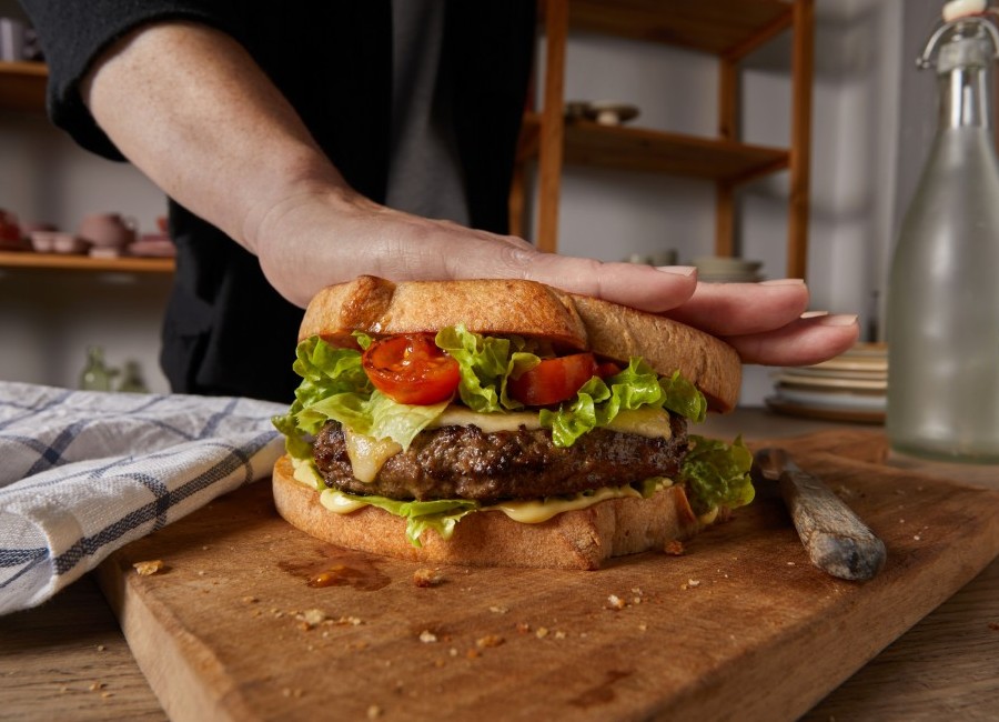 La hamburguesa argentina hecha para romper las reglas