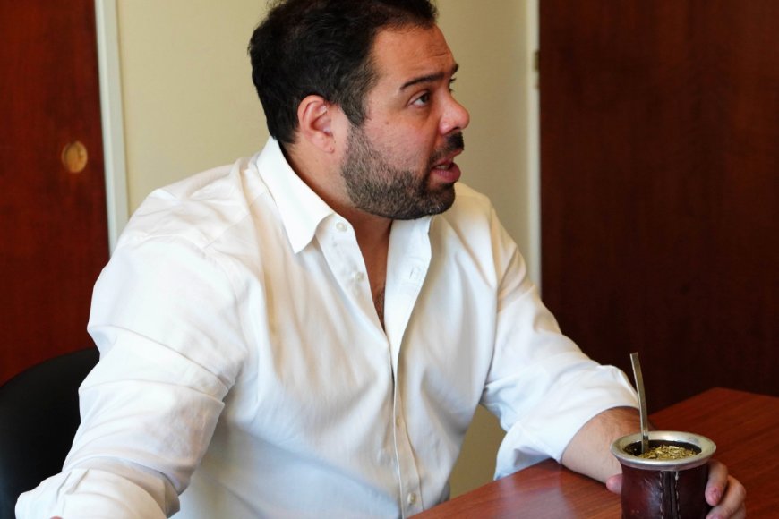 Troncoso afirmó que el problema con los salarios docentes “fue una situación totalmente indeseada, imprevista y bastante triste”.