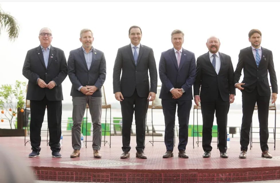 Seis gobernadores se alían para reforzar sus reclamos ante la Rosada
