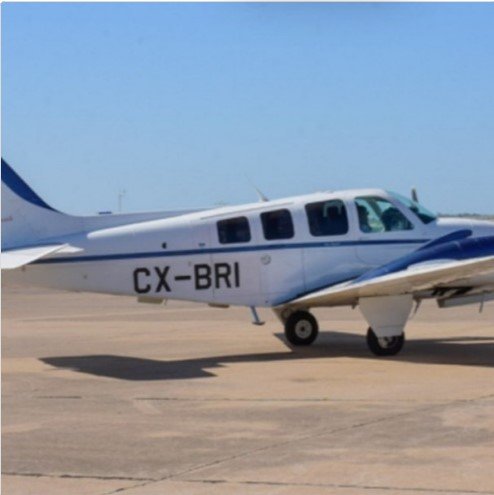 PONEN A PUNTO AVIÓN RECUPERADO DEL NARCOTRÁFICO EN ENTRE RÍOS