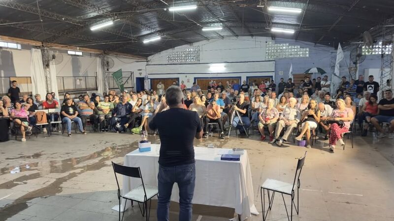 Abrazador Urribarri: “Hay un peronismo con miedo”