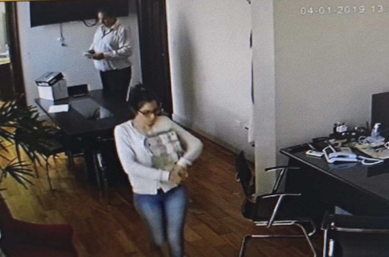 Quiénes son los ex funcionarios que aparecen en el video de Kueider