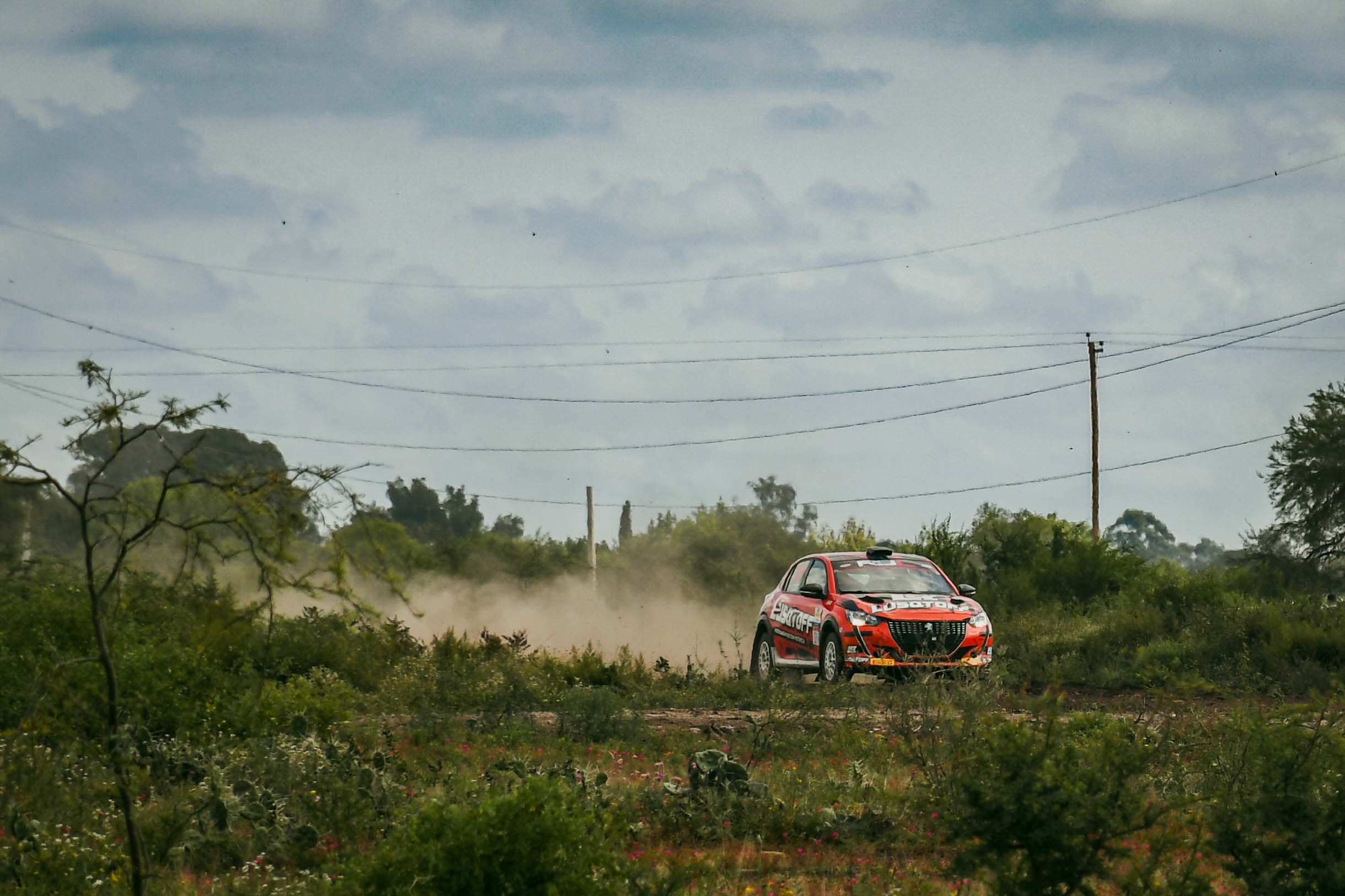 El gobierno de Entre Ríos acompañó el histórico inicio del Rally Sprint Latam en Gualeguay