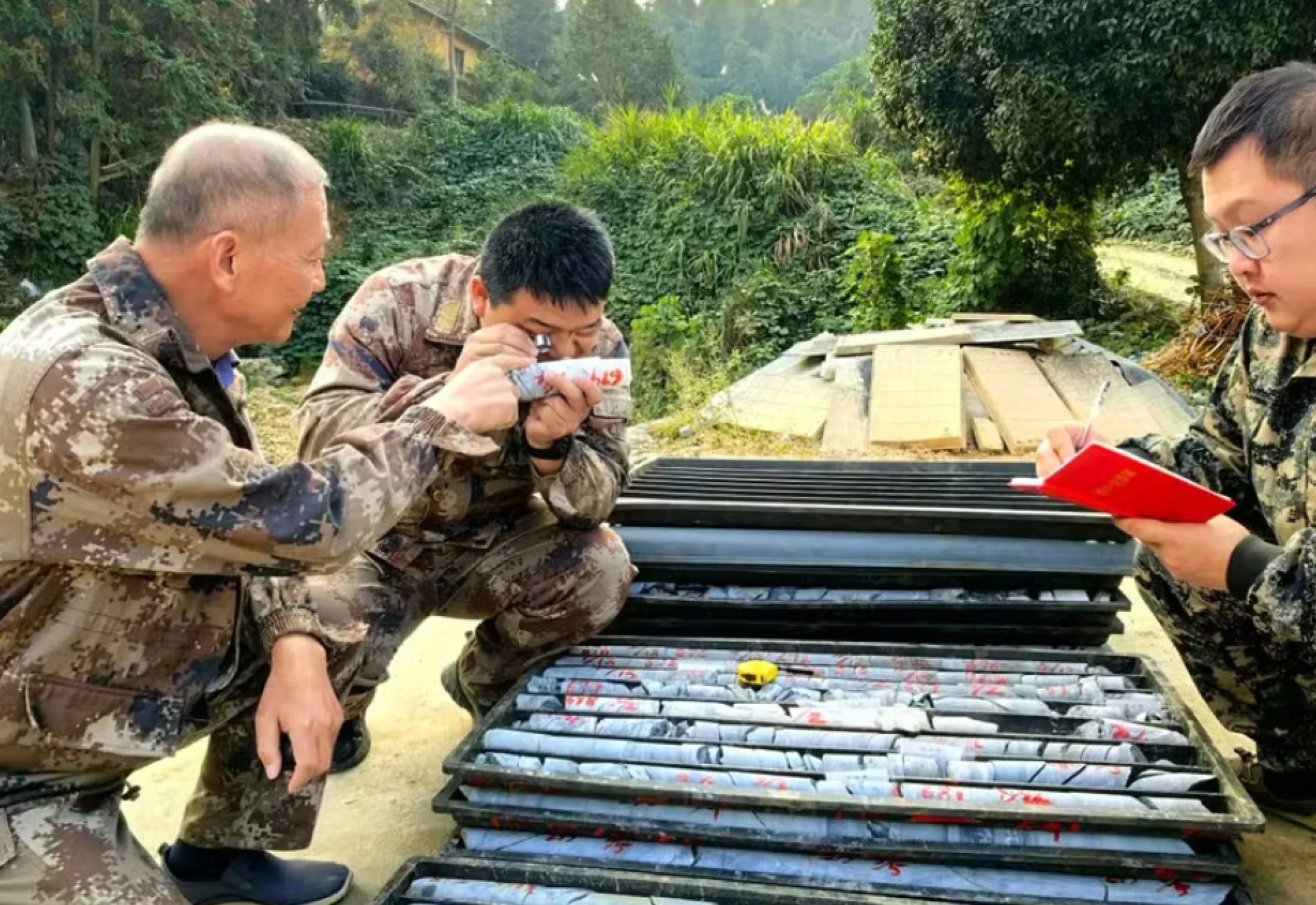 Encontraron en China una mina con 1.000 toneladas de oro: hallazgo podría cambiar la economía del planeta