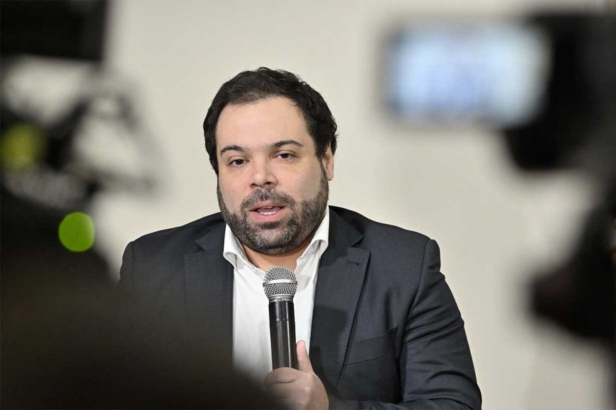 Troncoso aseguró que la incorporación de Bisogni “no implica una ampliación de estructuras del Estado”
