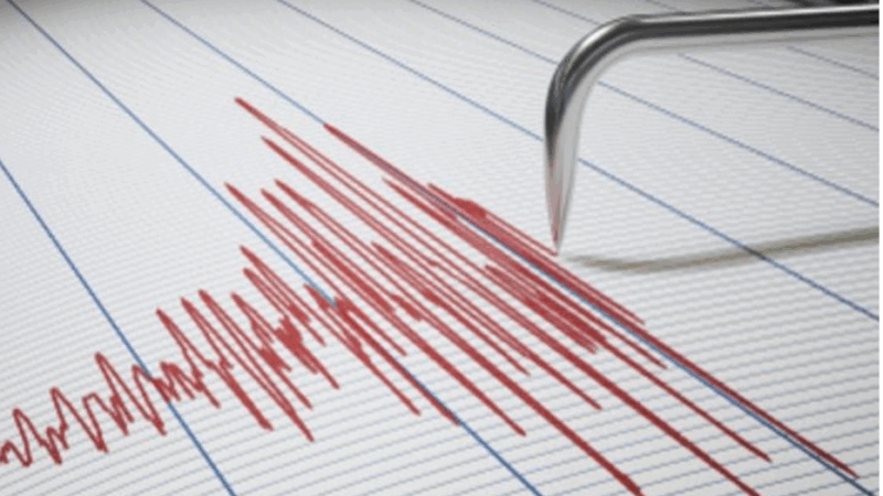 Un fuerte sismo sacudió Ushuaia y Chile disparó una alerta de tsunami