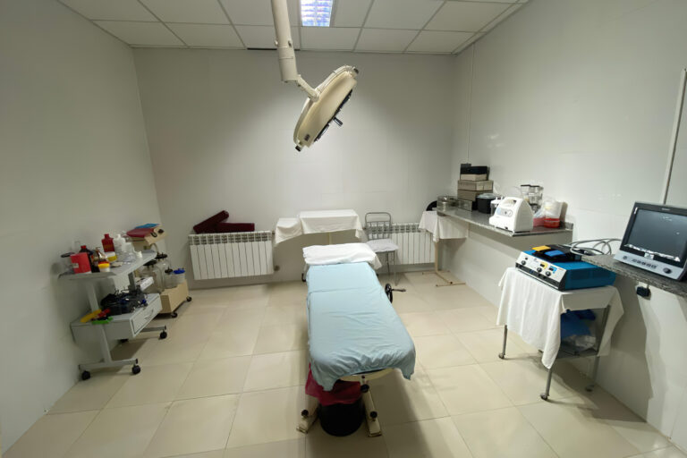 El Hospital de Hernandarias fortalece su quirófano con nueva aparatología 2