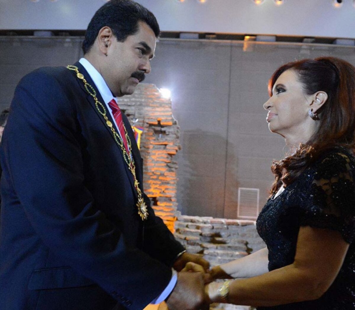 Cristina, Maduro y Hezbollah: la condecoración que desnuda los lazos oscuros del kirchnerismo