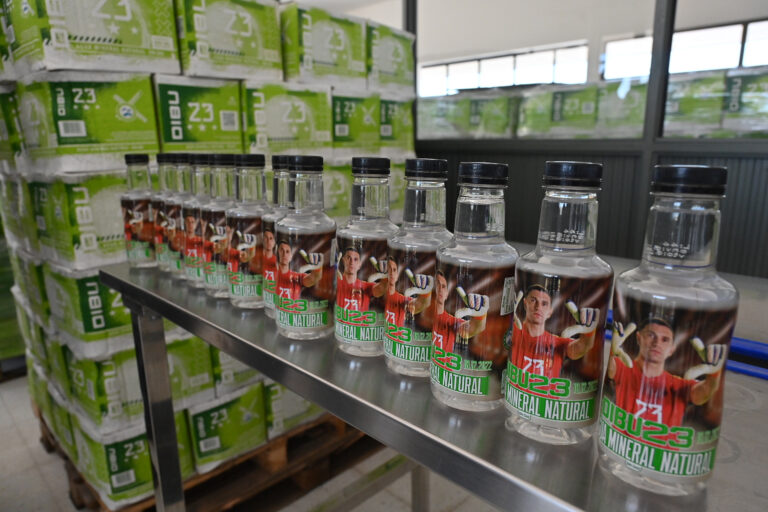 DSC_9571DSC_9571 (1)