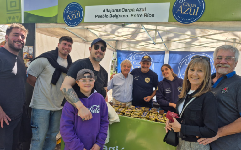 Sol y Fruta y Carpa Azul representaron a Entre Ríos en la Feria de las Regiones