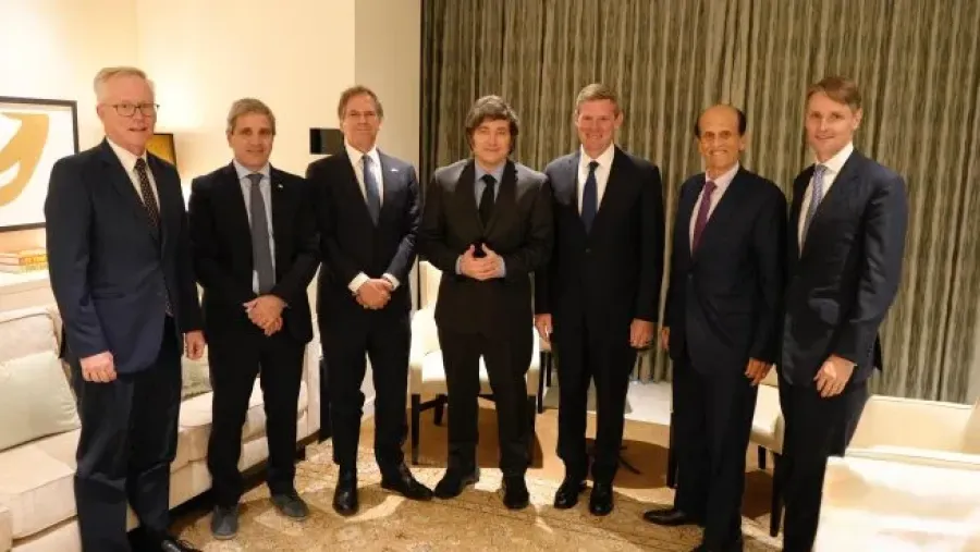 Javier Milei cerró viaje en EEUU y emprende el regreso para las elecciones bonaerenses