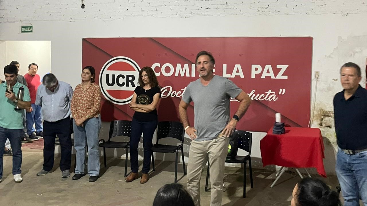 Conversatorio de Benegas Lynch en la UCR La Paz