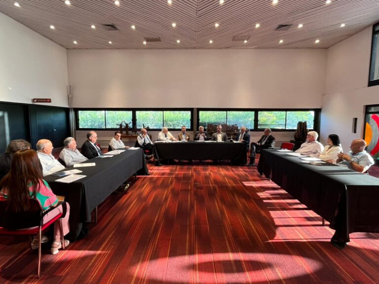 Imagen de WhatsApp 2025-10-17 a las 21.56.56_2d73aa90