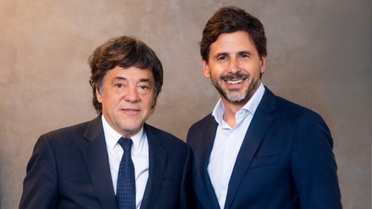 gustavo_y_ceo_telefe.jpg_1756841869