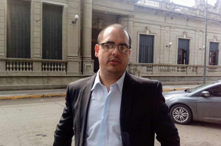 Dejan cesante al exfiscal denunciado por abusos