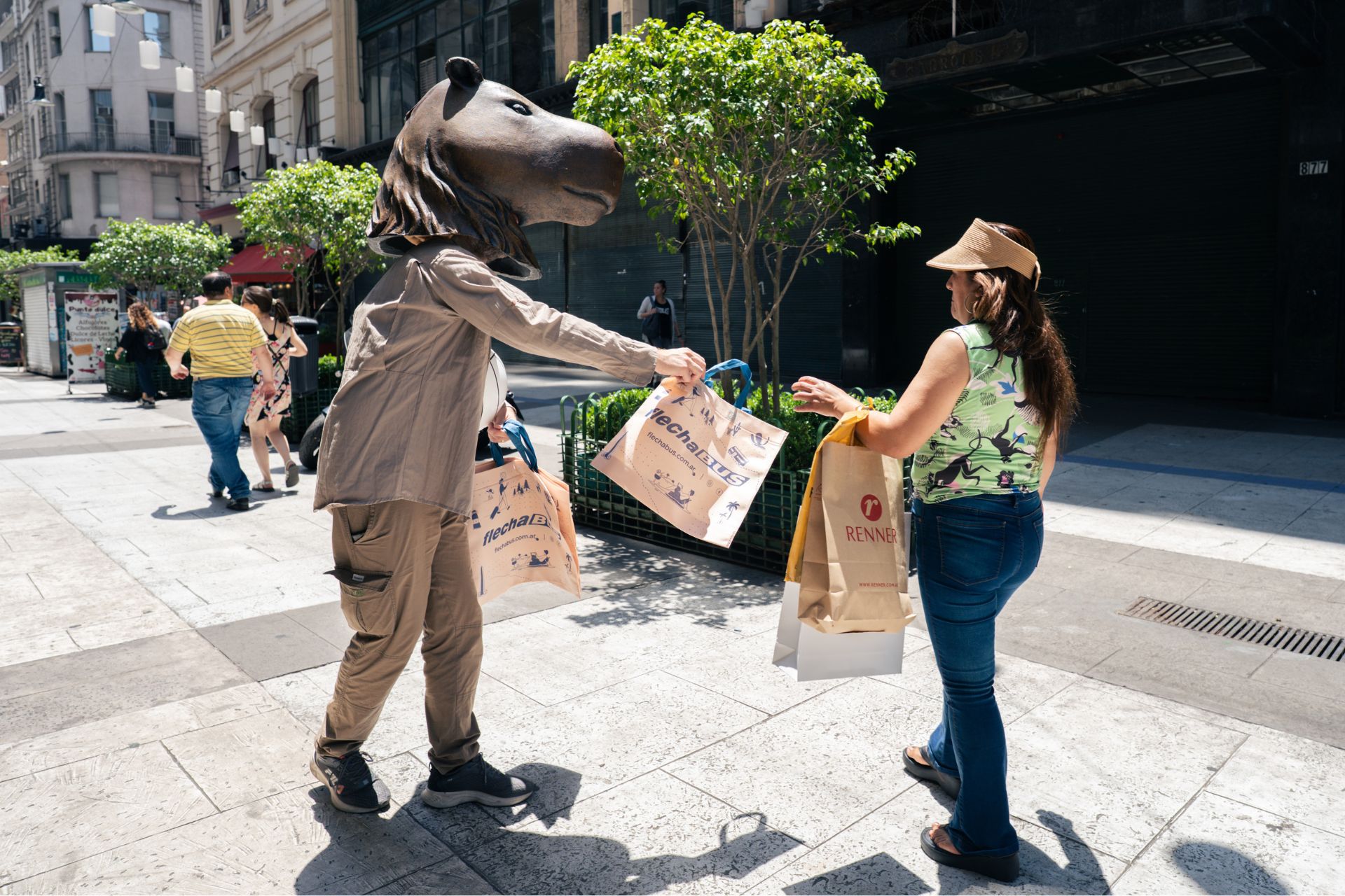 2025_11_28-turismo-carpincho_en_buenos_aires (4)