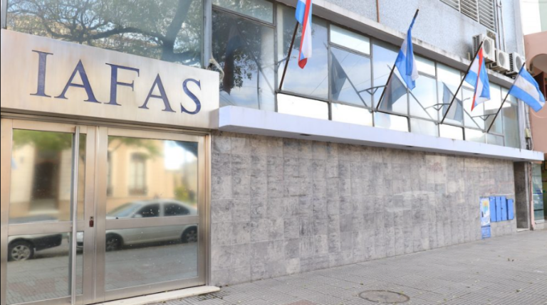 Captura de pantalla 2025-12-21 214609