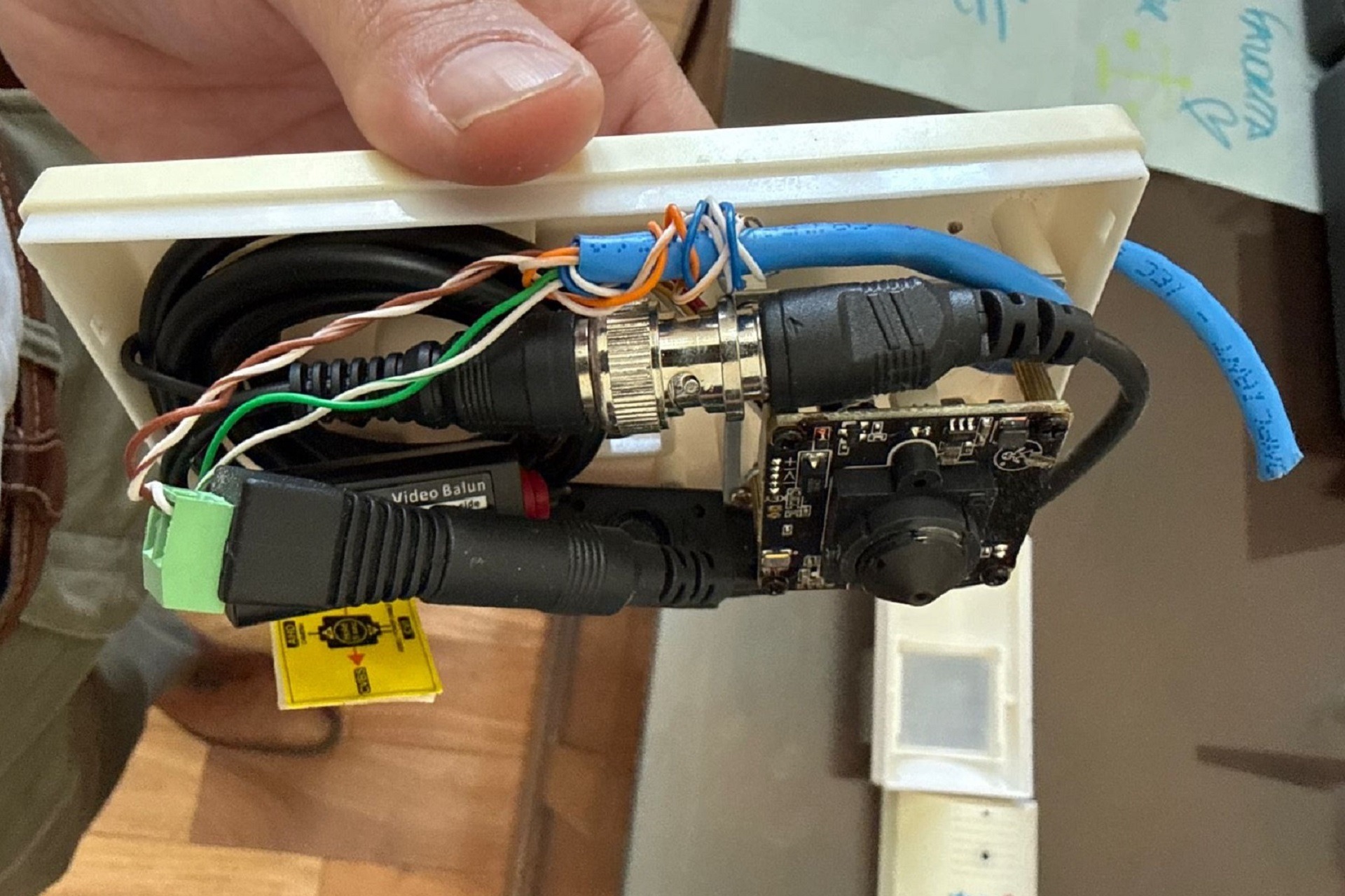 2026_01_21-espionaje (1)