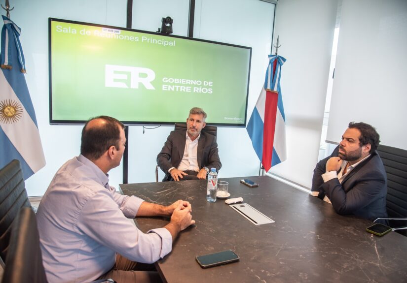 2026_02_12-frigerio-intendente_puerto_yerua (3)