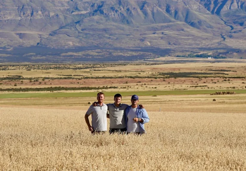 697cf3137d1f8_1200_675!