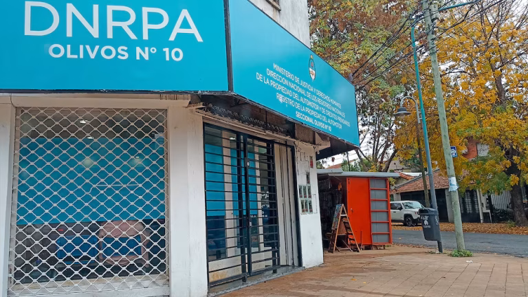 YZIVJOHBD5HLNLTSRAWA4AYFBI