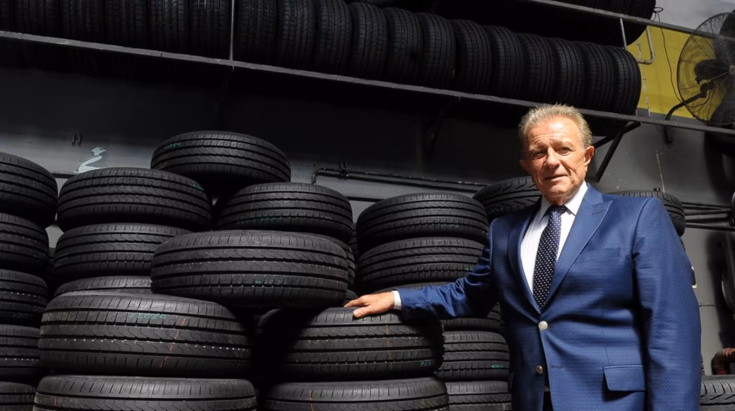 quien-es-roberto-mendez-el-empresario-de-neumaticos-que-admitio-que-robaba-con-los-precios-foto-gentileza-clarin-V2FPYPJW5JCKXILX6PK2TOJ2OI