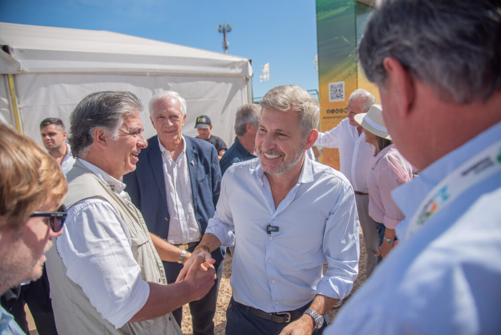 El gobernador recorrió Expoagro y subrayó el potencial agroindustrial de Entre Ríos 3 Expoagro 1