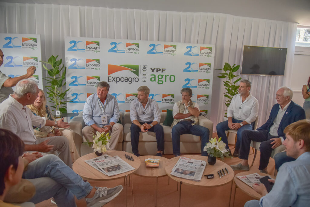 El gobernador recorrió Expoagro y subrayó el potencial agroindustrial de Entre Ríos 5 Expoagro 3