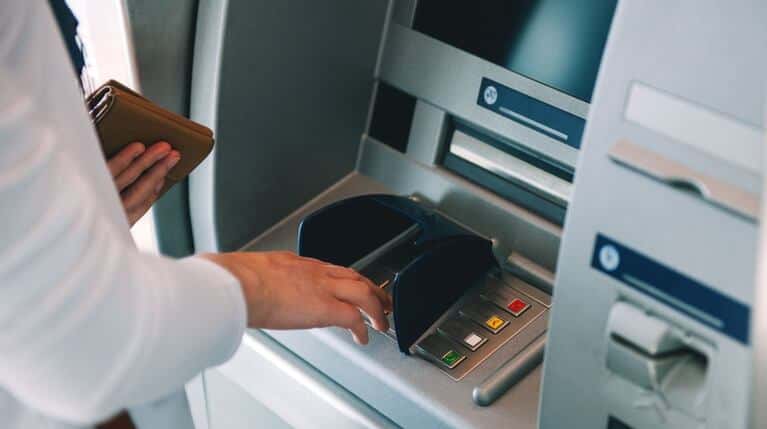 b5RQ9M9jEl_767x429__original