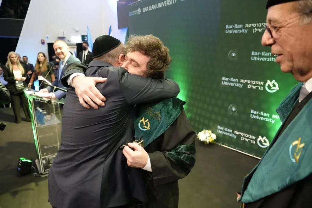 672398044 18006514817889246 6729484333235039406 n