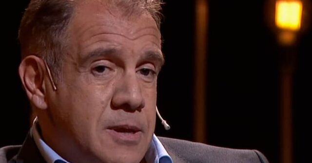 https://www.analisislitoral.com.ar/la-historia-de-daniel-hadad-la-obsesion-que-creo-radio-10-e-infobae-su-relacion-con-el-poder-y-la-pregunta-de-alejandro-fantino-sobre-2027/