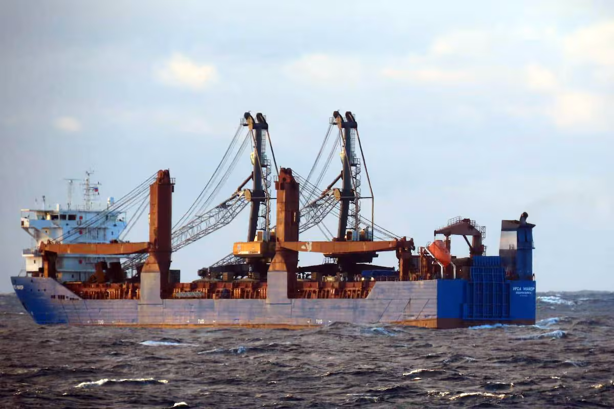 la armada de portugal publico fotos del ursa RLVSAKZAZVDN7NVVBFQDY56GJM