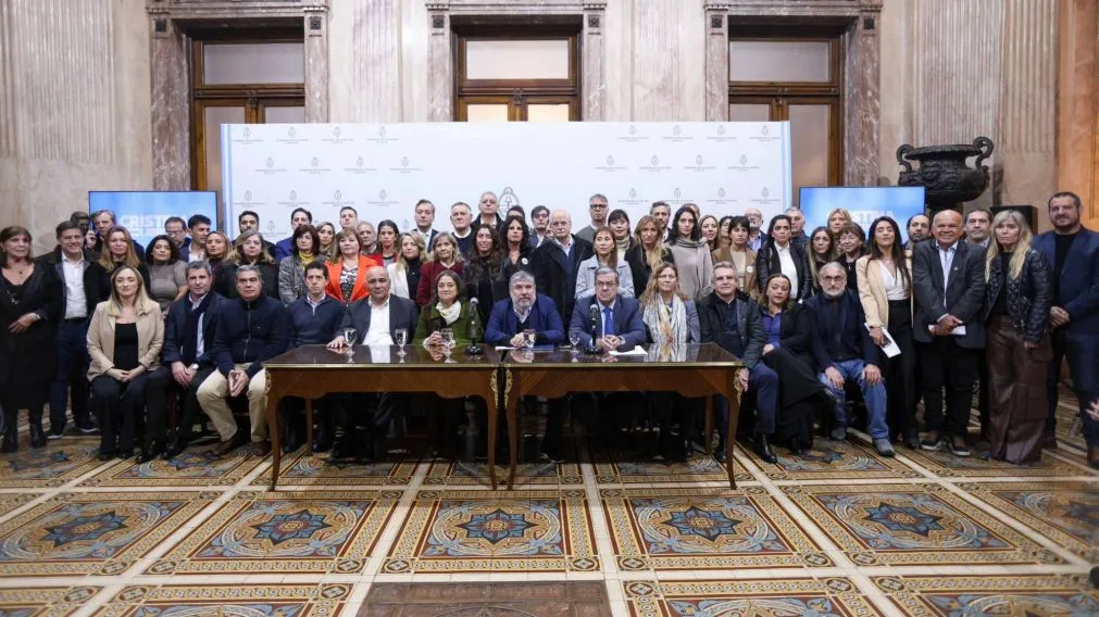 LA DOBLE VARA DEL KIRCHNERISMO: LEGISLADORES RECLAMAN RESPETO POR LAS INSTITUCIONES MIENTRAS DESCONOCEN LA CONDENA JUDICIAL A CRISTINA KIRCHNER 1 6a29d5615d37e 1011 568