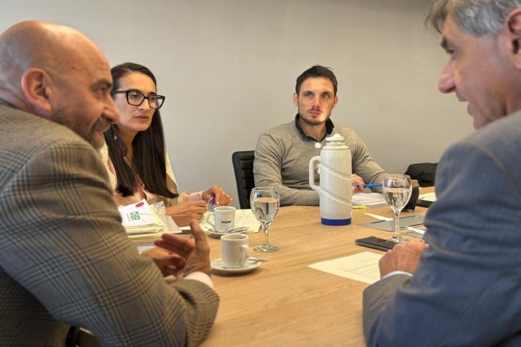 A un año de su creación, OSER se consolida con mayor cobertura y presencia en toda la provincia 2 Gobernacion 1
