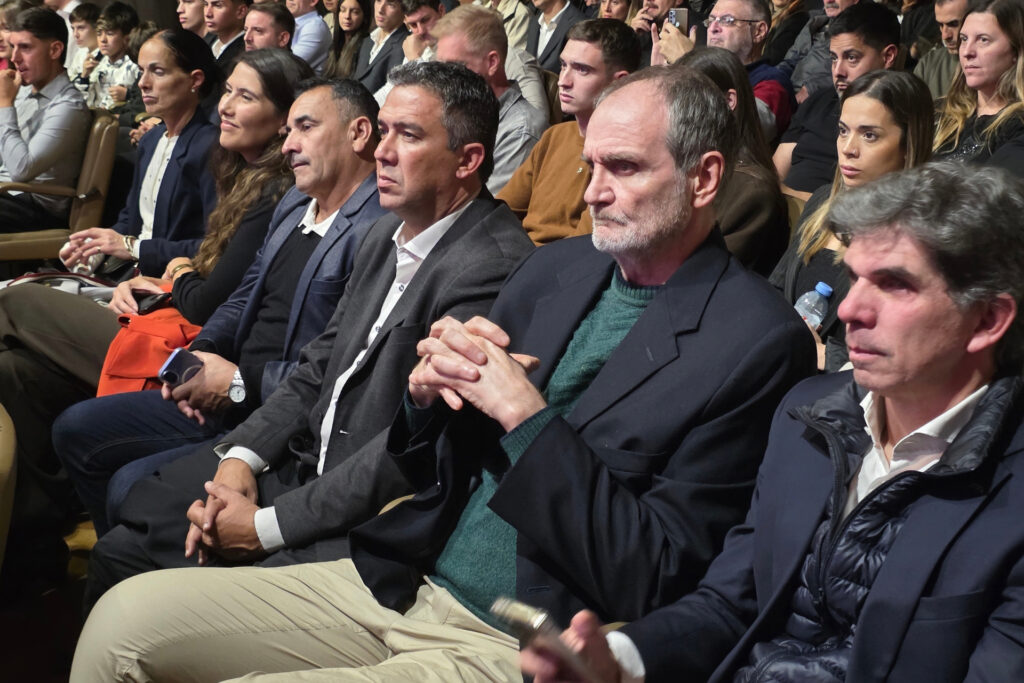 Entre Ríos acompañó el reconocimiento a los campeones del automovilismo argentino 3 IMG 3892