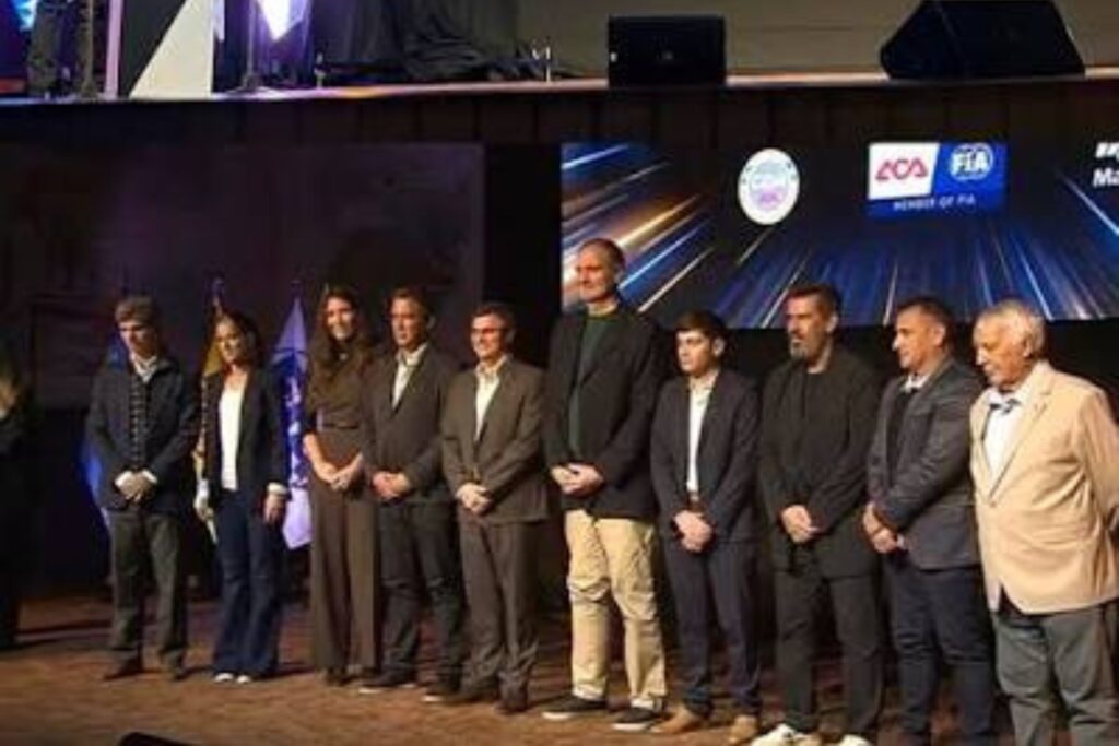 Entre Ríos acompañó el reconocimiento a los campeones del automovilismo argentino 4 IMG 3893