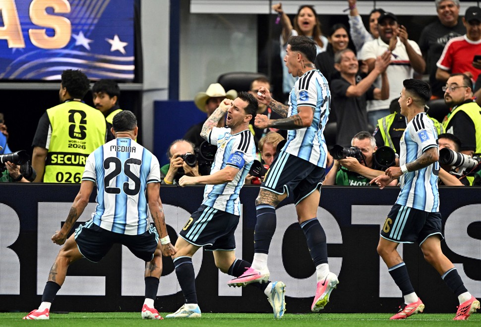 BESTIA AL CUADRADO: Messi es récord Mundial 1