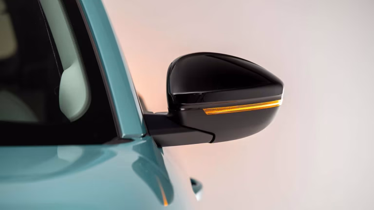 el fiat 600 hybrid bajo 10 millones de pesos foto stellantis 45TW6G2FSBHRLPW7JATBXLNXGE