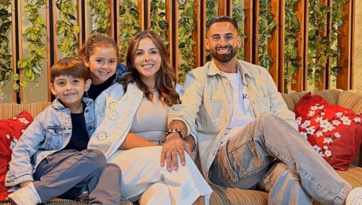 lucas trejo buscaba a su esposa y a sus dos hijos entre los escombros foto instagramlucastrejo JUDXFUAZMRAC5EG7DQ65JYBWOE