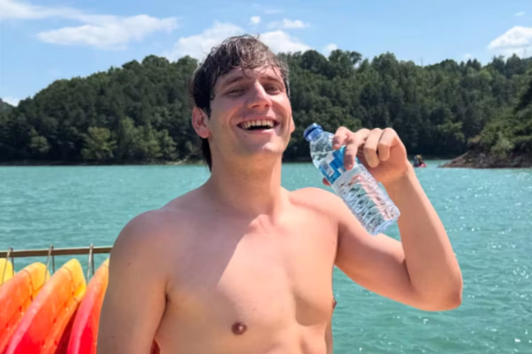 El último adiós a Gaspi: la comunidad de creadores se une en un homenaje tras la tragedia en Río de Janeiro quien-era-gaspi-el-youtuber-argentino-que-THK3F2JLVBBXXM4RZKH2R4PRPM