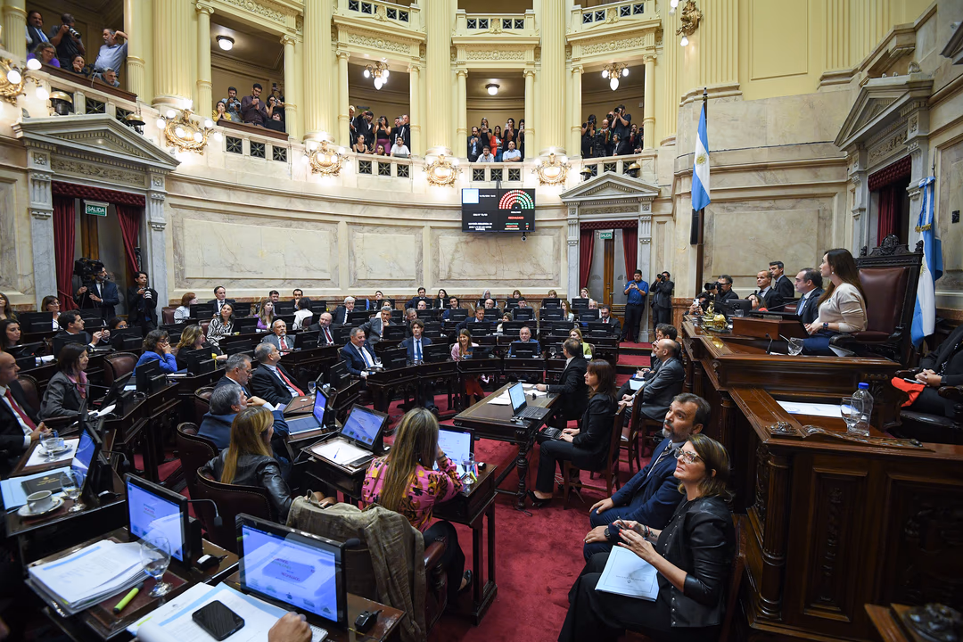 Los senadores pasarán a cobrar 12 millones de pesos por mes 1 720 1