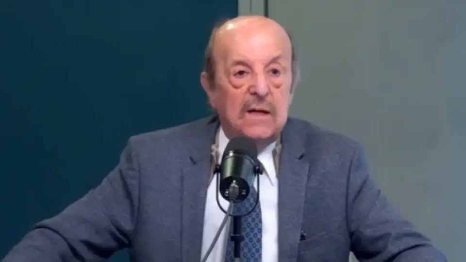 JULIO BÁRBARO: "MILEI ES BRUTITO, ESTÁ CLARO DE QUE ES MEDIO ANALFABETO" 1 738976753 1369492138659150 8560437040314263423 n