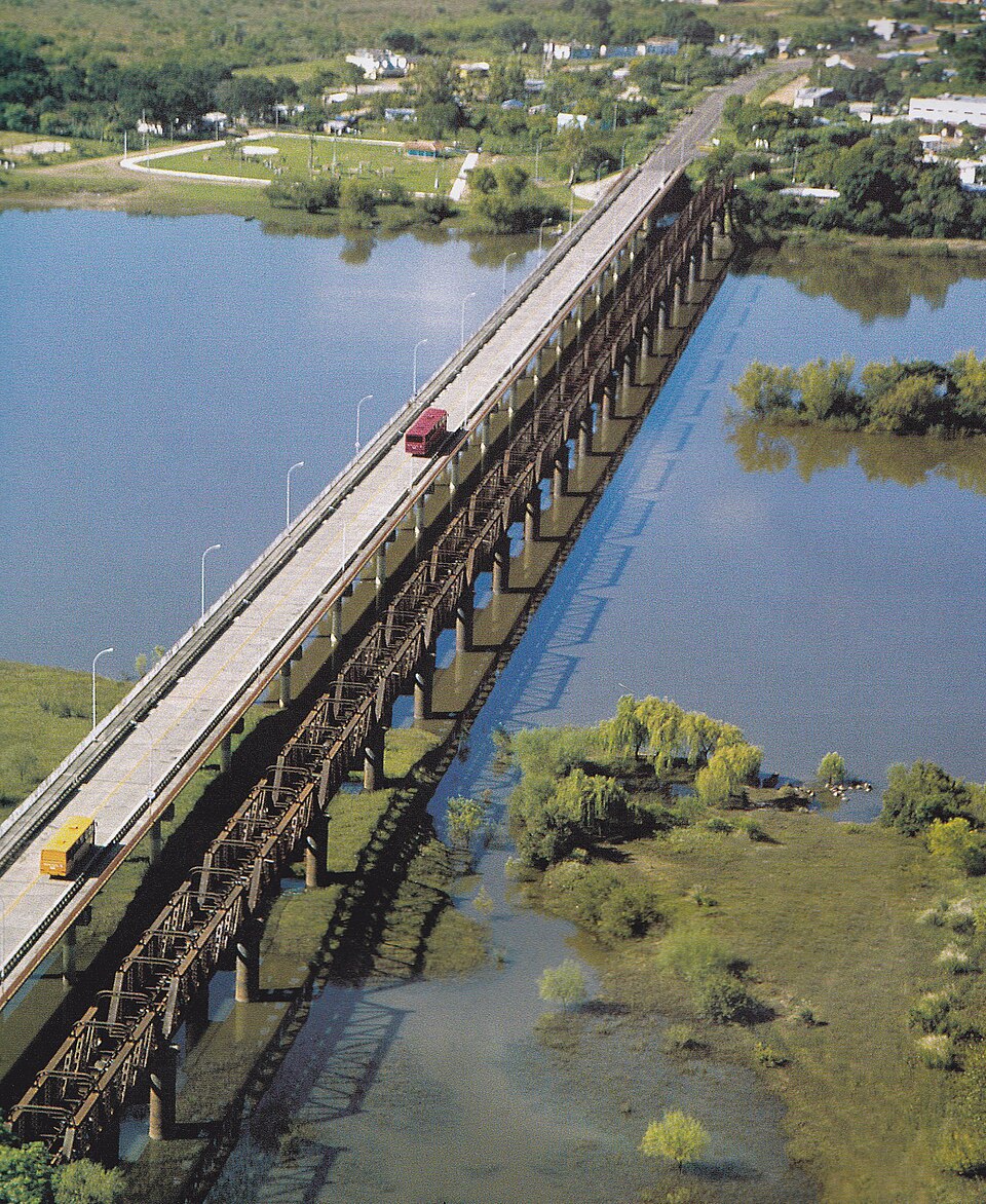 INFRAESTRUCTURA Y LOGÍSTICA EN EL MERCOSUR 1 Puente Bella Union Barra Quarai