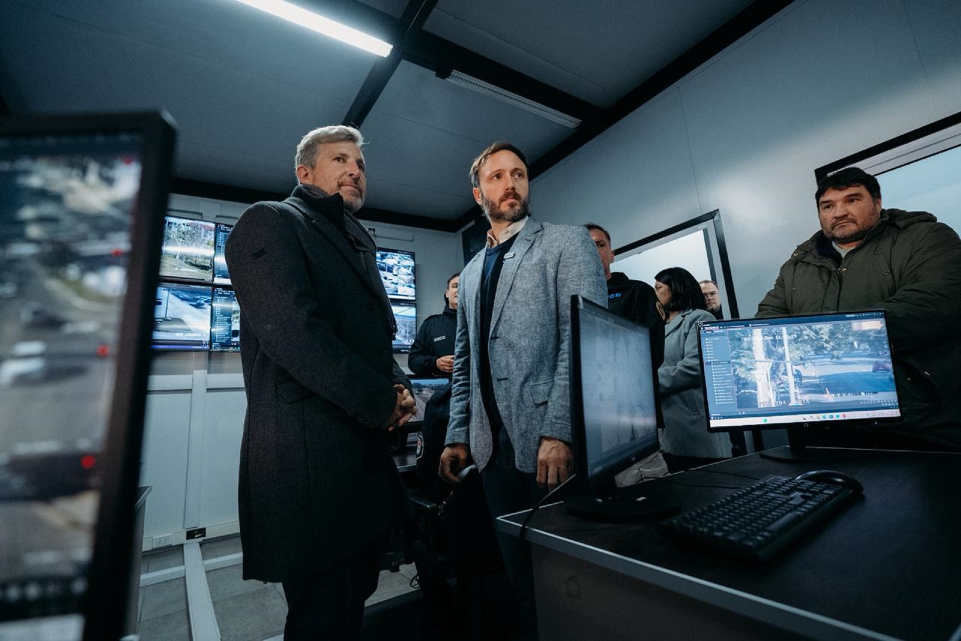 Frigerio inauguró un moderno centro de monitoreo y nuevas instalaciones para la Policía en Concordia 1 descarga 2